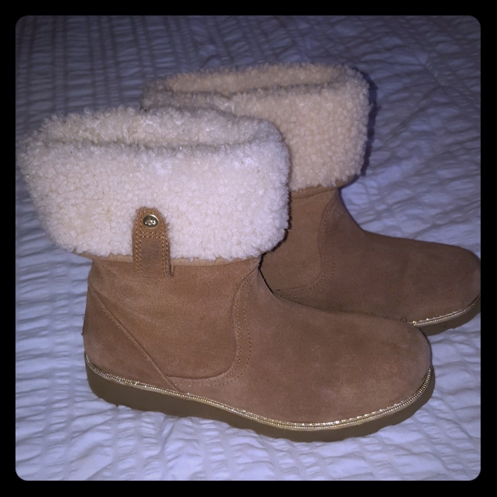 UGG kids Callie
